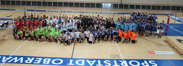 18 Teams nahmen am Finalturnier in Oberwart teil. | Foto: ÖVV 