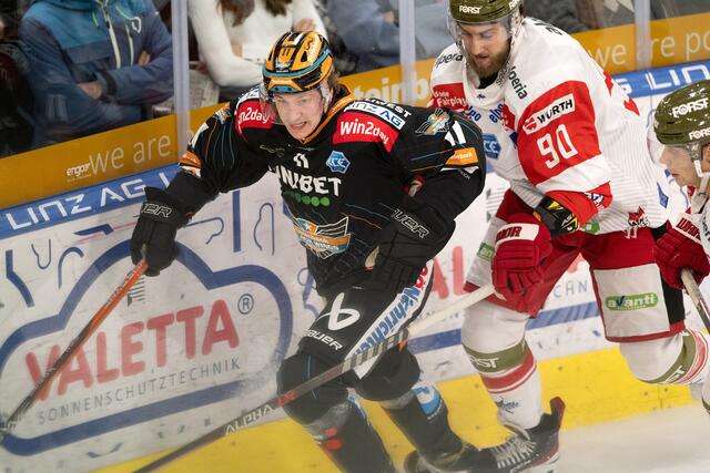Aggressiv und mit viel Geschwindigkeit - so beschreibt Brodi Stuart seinen eigenen Hockey-Stil. | Foto: BWL/Eisenbauer 