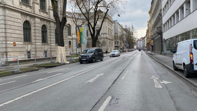 Am Montag geht es los: Erste Vorbereitungen für die Megabaustelle sind am Rand der Neutorgasse schon auszumachen. | Foto: privat