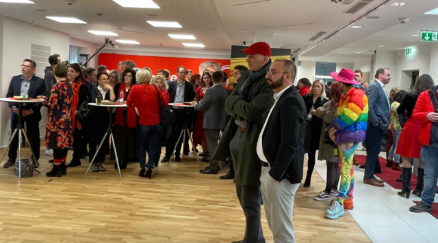 Bei der SPÖ hoffte man Sonntagnachmittag noch auf den "Vierer" vor dem Ergebnis. Vergeblich. | Foto: MeinBezirk.at
