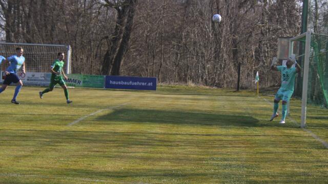 Mit einem Freistoßtor von Ivan Mamic (3.) ging Schlaining rasch 1:0 in Führung.