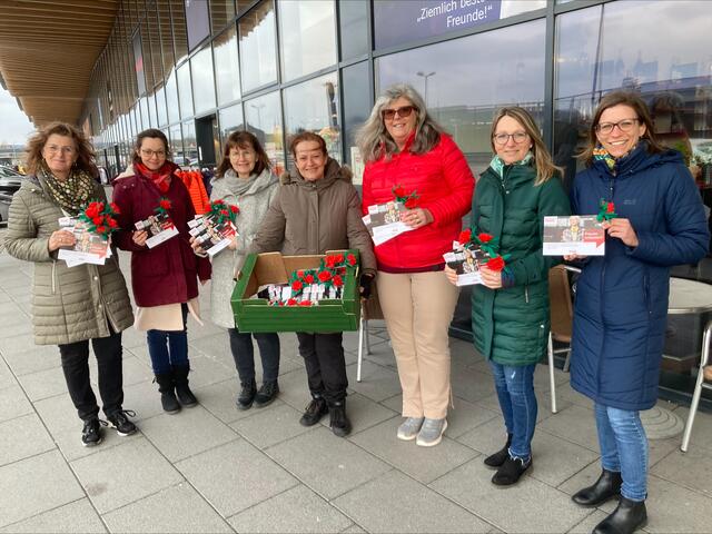 Melita Biedermann, Jasmin Schön, Gabi Koller, Michaela Schön, Gabi Frantes, Silvia Buxbaum und  Bernadette Korherr (v.l.) | Foto: ÖGB Waldviertel Nord