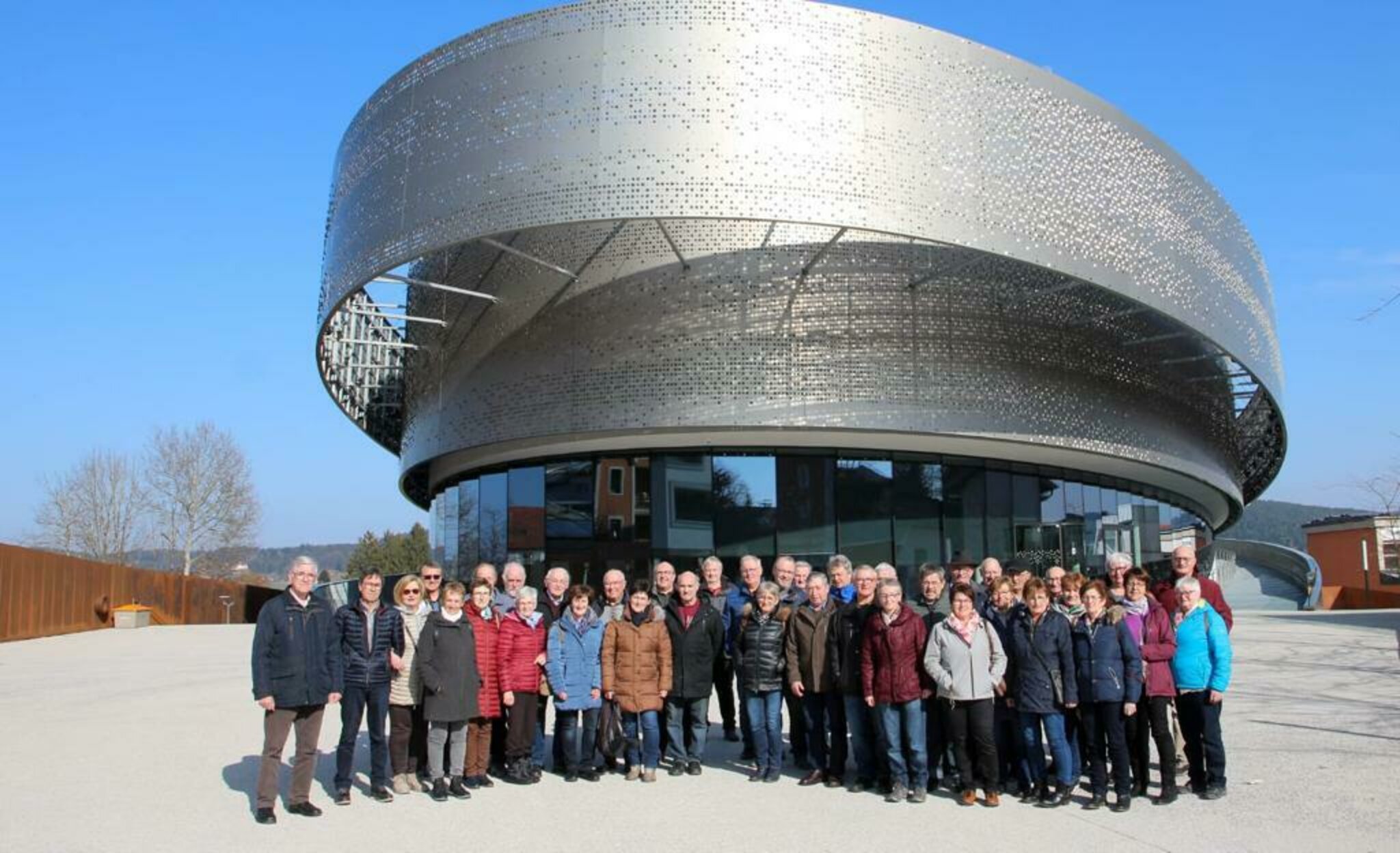 Münzkirchen: Seniorenbund besuchte Motohall und Ausstellung in ...
