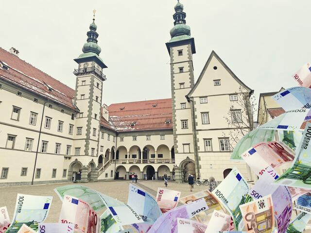 Jede Menge Geld gibt es über die Parteienförderung, für jene Parteien, die im Landtag vertreten sind. | Foto: MeinBezirk.at, Adobe.stock.com