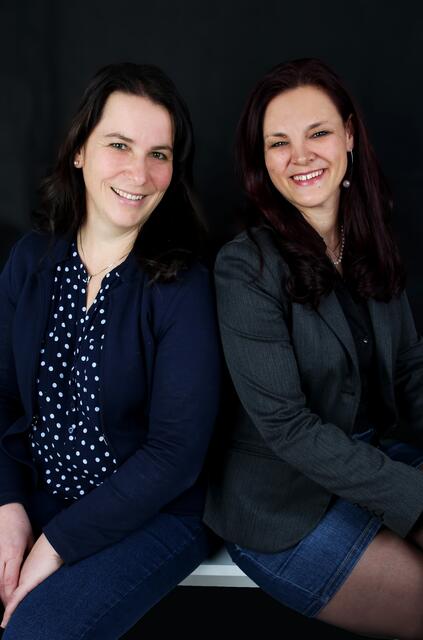 Rita Resch und Kathrin Stern leiten "sozKom", das mehr als 100 Mitarbeiterinnen und Mitarbeiter beschäftigt. | Foto: SozKom