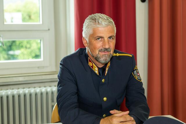 Bezirkspolizeikommandant Oberstleutnant Christoph Patigler: "Gegenüber dem Vorjahr ist bei den Anzeigen ein spürbarer Anstieg von 158 Prozent zu verzeichnen."  | Foto: LPD Tirol