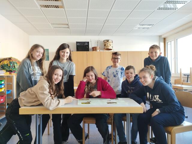 Mittelschule Pabnbeukirchen. "Wir wollen LucBöhmhse". Team A.  | Foto: Böhm