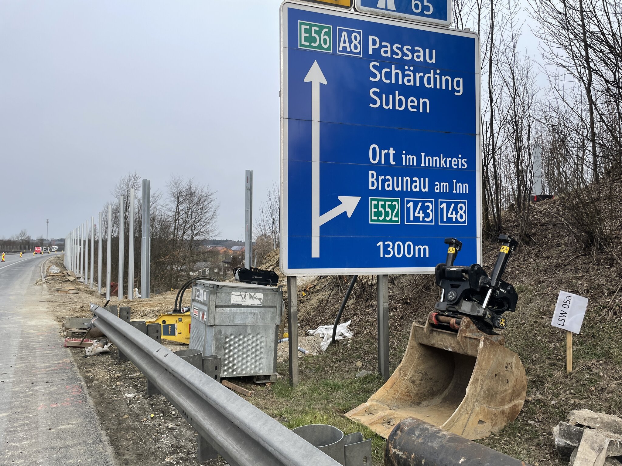 Innkreisautobahn zwischen Ried und Suben: Neuer Lärmschutz, Wildzaun ...