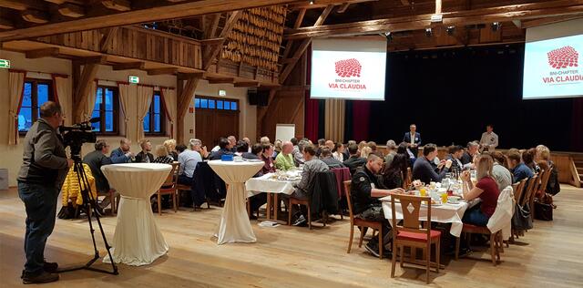 Am 22. März 2023 findet ein Business-Frühstück im Milser Stadl des "Trofana Tyrol" statt. | Foto: Privat