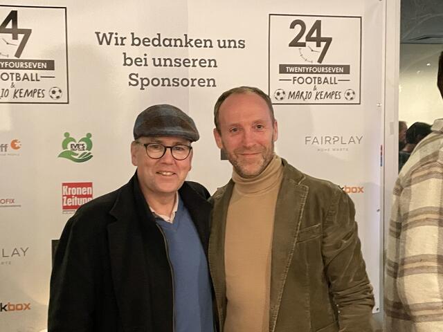 Thomas Köberl vom Tourismusverein Döbling (links) und Thomas Helmer von Uniqa
