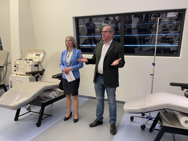 Bgm. Hornek lobte die Ansiedelung von EUROPLASMA in seiner Gemeinde Kittsee. | Foto: Victoria Nagy