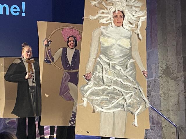 "This is me": Jeder Mensch ist einzigartig und darf das auch zeigen. Ein starkes Statement der 4AHLW für Diversität und Vielfalt. | Foto: sg