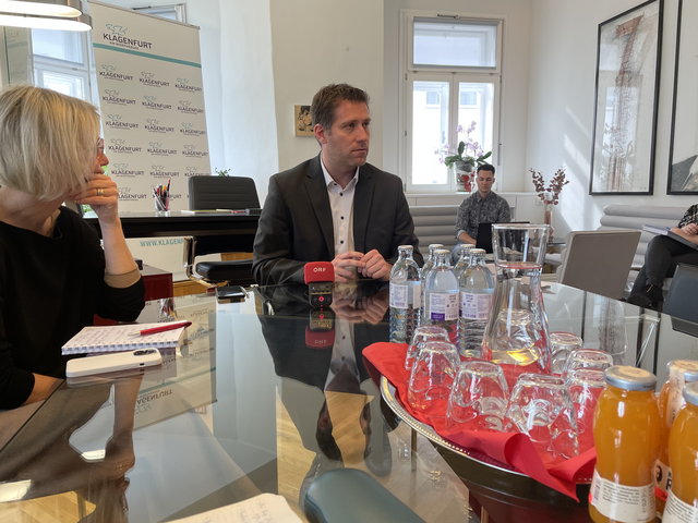 Finanzreferent Liesnig freut sich über ein kräftiges Plus. | Foto: MeinBezirk.at