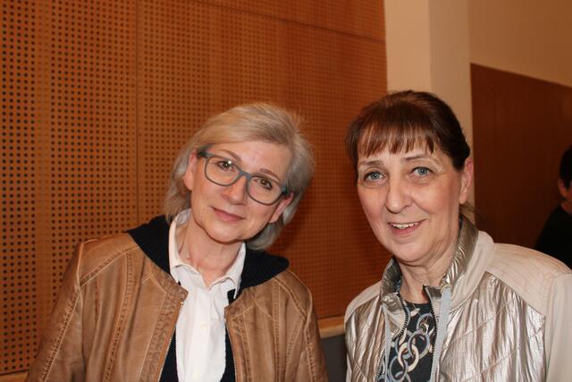 Gabriela Herbek und Irene Chlebecek