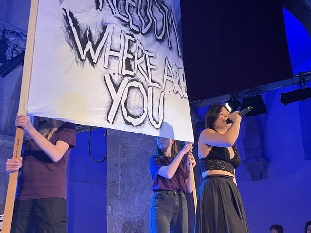 Kathi Denk singt "Freedom" | Foto: sg