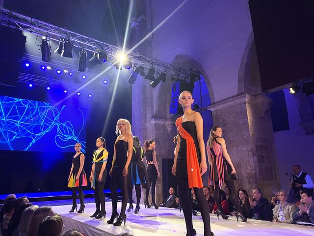 Neon Optik | Foto: sg