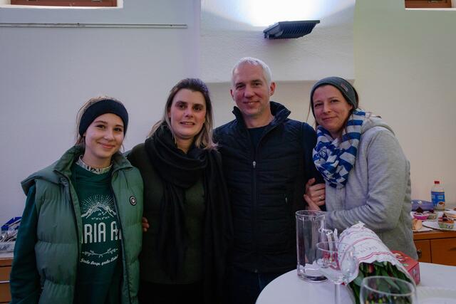 Katharina Sackmann, Sonja Schreder, Georg Kurzbauer und Claudia Sackmann aus Sieghartskirchen | Foto: Christian Nowotny