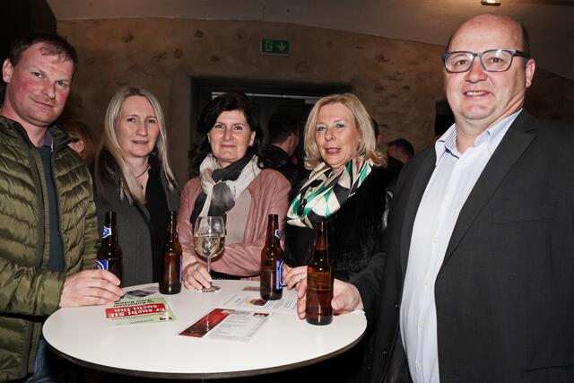 Bernd Ceplak, Eva Neuwirt,  Bgm. Maria Knauder, Siegried und Ditmar Wutscher.