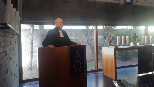 Der Wiener Superintendent Matthias Geist hielt beim Gottesdienst gegen Gewalt an Frauen und Mädchen in der Simmeringer Glaubenskirche die Predigt | Foto: Christian Buchar