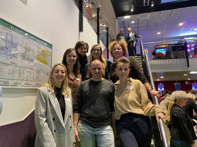 Das Team mit dem Vortragenden: Helga Jochum-Burgstaller, Irina Eberhard, Barbara Niehues,
Daniela Wallinger, Sabrina Pronebner-Kunz, Anton Cornelia Wittmann, Birgit Kallunder | Foto: Fischer