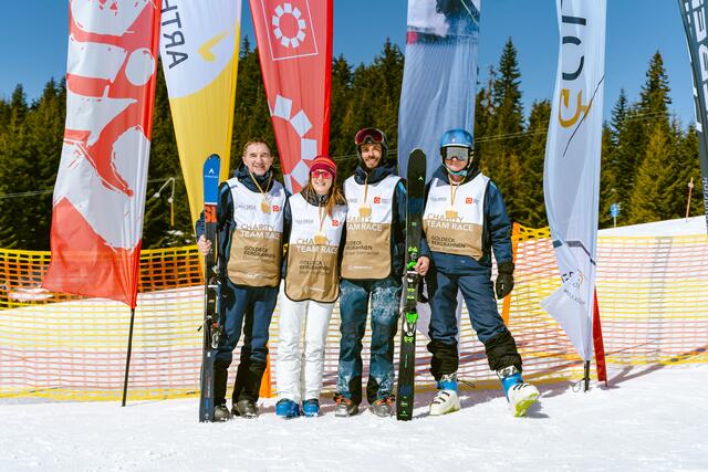 Auf dem 2. Platz: Goldeck Bergbahnen: Günter Werginz, Stefanie Hopfgartner, Michael Steinacher, Peter Pucher | Foto: Zippo Photography