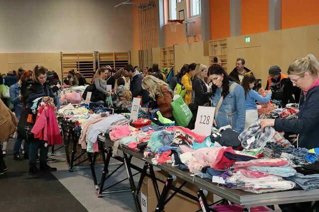 Ein Bild sagt mehr als 1000 Worte. Riesiger Andrang beim Second-Hand-Bazar in Mooskirchen | Foto: Cescutti