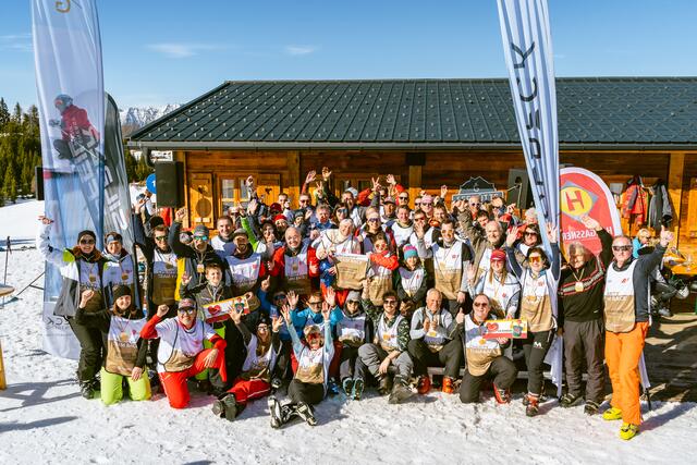 19 Teams, mit insgesamt 76 Teilnehmern, sind beim Charity Team Race angetreten.  | Foto: Zippo Photography