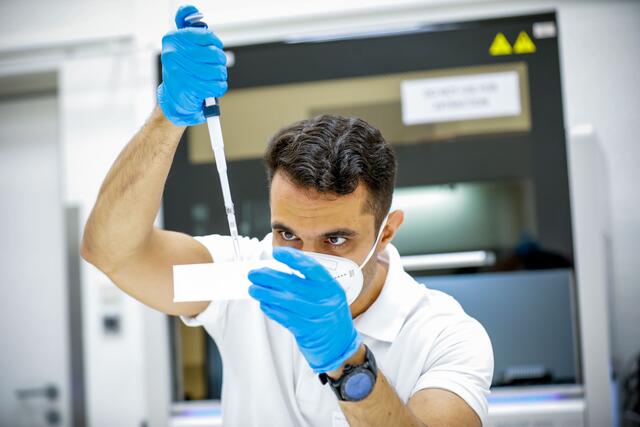 Im Lifebrain Labor wurden zu Spitzenzeiten rund 450.000 PCR-Gurgeltests pro Tag ausgewertet. | Foto: Lifebrain/Christian Husar