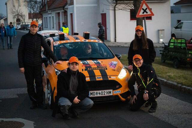 Die ersten HTL-Schüler haben ihren Rallye-Einsatz bereits absolviert. | Foto: Luca Pröglhöf Racing