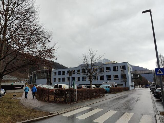 Das in die Jahre gekommene Hotel Val Blu wird saniert | Foto: Stadt Bludenz