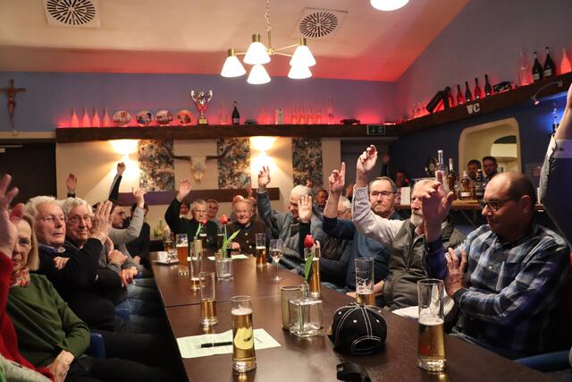 Der Wahlvorschlag wurde einstimmig bestätigt. | Foto: Othmar Kolp
