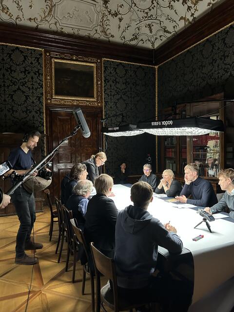 Eine Gruppe von Wissenschaftlerinnen und Wissenschaftlern, Bürgerinnen und Bürger sowie anderen Personen möchte ein Konzept für einen Klimarechnungshof ausarbeiten. Das Volkskundemuseum ist das Hauptquartier des Projekts. | Foto: Realfiktion Klimarechnungshof