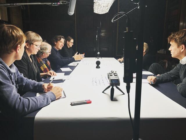 Eine Gruppe von Wissenschaftlerinnen und Wissenschaftlern, Bürgerinnen und Bürger sowie anderen Personen möchte ein Konzept für einen Klimarechnungshof ausarbeiten. Das Volkskundemuseum ist das Hauptquartier des Projekts. | Foto: Realfiktion Klimarechnungshof