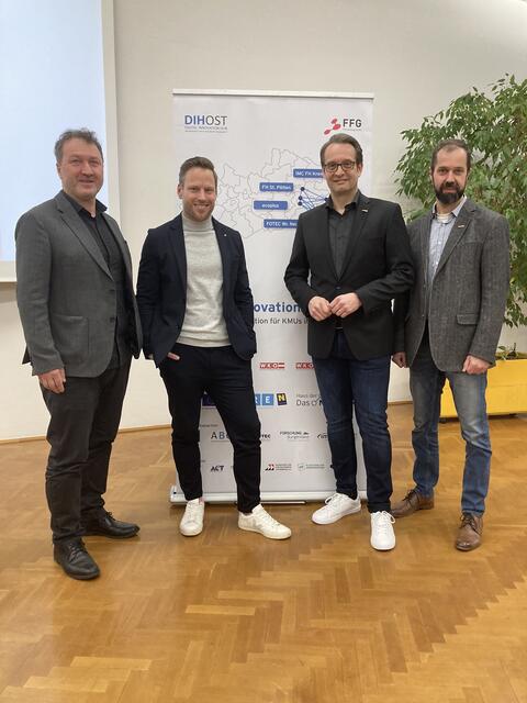 Peter Brandstetter ecoplus, Johannes Pracher startrampe, Rudolf Stolz WK Zwettl, Mario Müller-Kaas GF WK Zwettl. | Foto: ecoplus