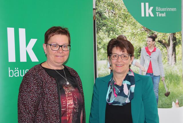 Bezirksbäuerin Karin Huber (li.) mit Landesbäuerin Helga Brunschmid. | Foto: LK Tirol