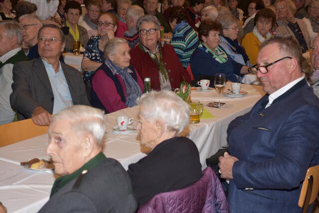 Echo der Heimat 2023 in der Turnhalle Perg, Eine Veranstaltung des Seniorenbundes unter der Gesamtleitung von Karl Grufeneder. | Foto: Robert Zinterhof