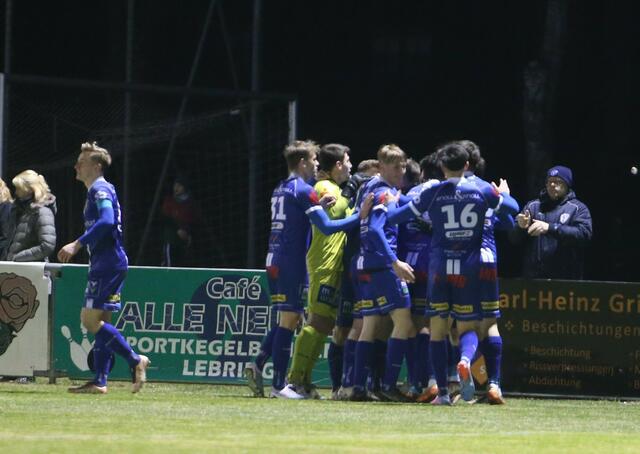 Köflacher Jubel in der 93. Minute, dank einem prächtigen Freistoß. | Foto: Franz Taucher/ASK Köflach