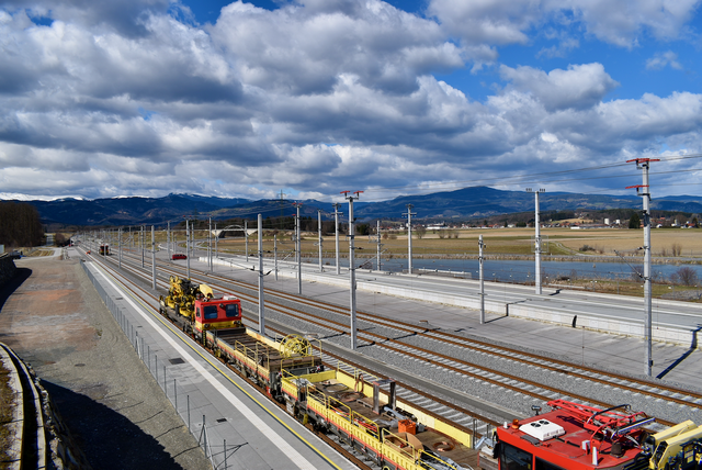 Mit der Koralmbahn und später dem Semmering-Basistunnel wird das steirische Bahnnetz einen Aufschwung erfahren. | Foto: Michl