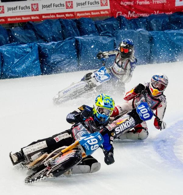 Weltmeister Martin Haarahiltunen (Nr. 199) vor Vize-Weltmeister Franky Zorn (Nr. 100).