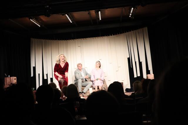 Die Tragikkomödie "Wer hat Angst vor Virginia Woolf", aus dem Jahr 1962, feierte am Freitag, den 17. März Premiere in der Arche Noe Kufstein. | Foto: Nimpf