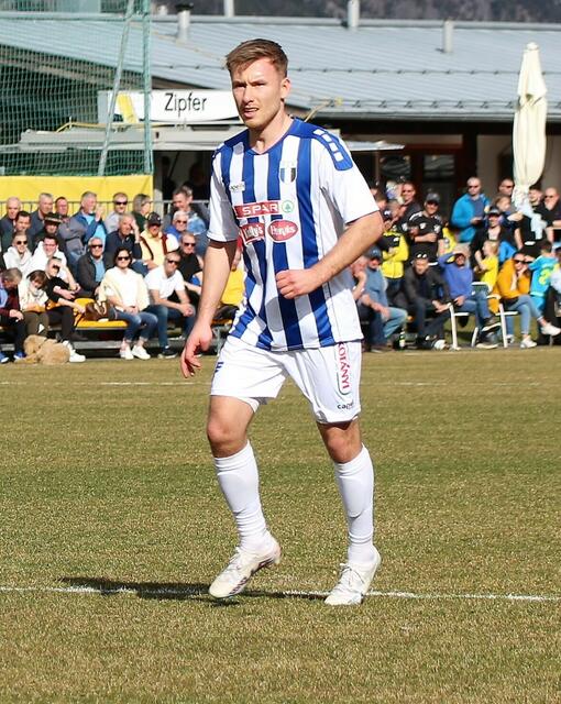 Max Pfeifer (FCK) musste frühzeitig (55.) vom Spielfeld. | Foto: Schwaighofer