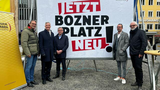 Christoph Walser (Präsident der WK-Tirol), Michael Perger (Obmann Zentrumsverein), Thomas Hudovernik (heimlicher Vater des langjährigen Diskussionsprozesses), Peter Paul Mölk (Obmann Innsbruck Tourismus und Hanno Vogl-Fernheim (Präsident der ZiviltechnikerInnen) | Foto: IAI