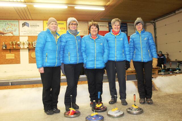 Rang 1 EV Fieberbrunn; Irmgard Gschnaller, Manuela Trixl, Maria Tschiltsch, Lisi Astner, Annemarie Holzmann Seisl | Foto: Andi Aberger