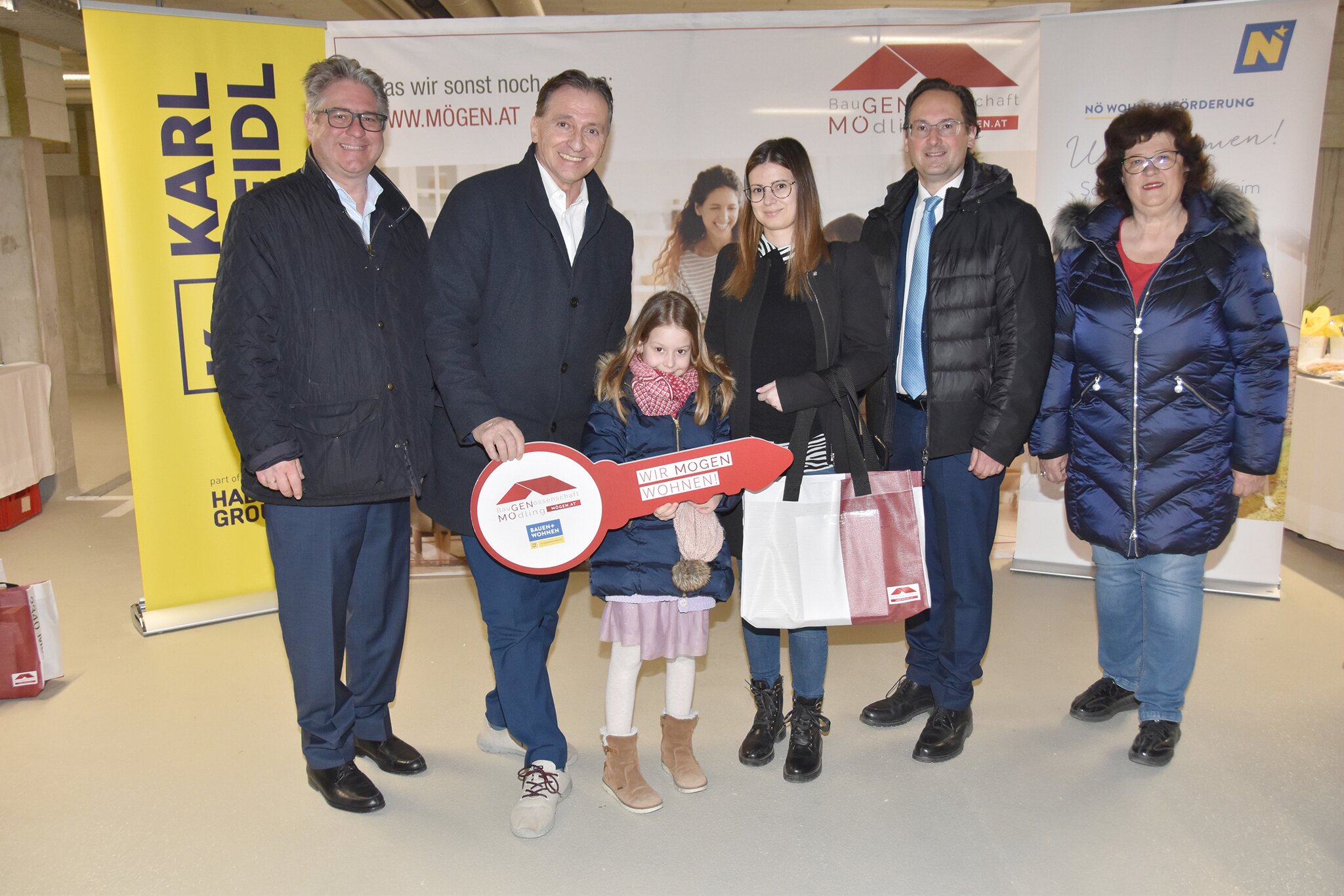 Schl-ssel-bergabe-im-Generationendorf