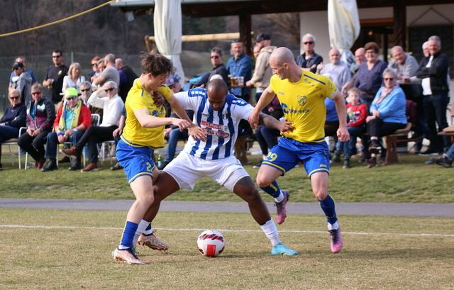 Elias Ulses. Ygor Vieira und Benjamin Kraft (von li. nach re.).  | Foto: Schwaighofer