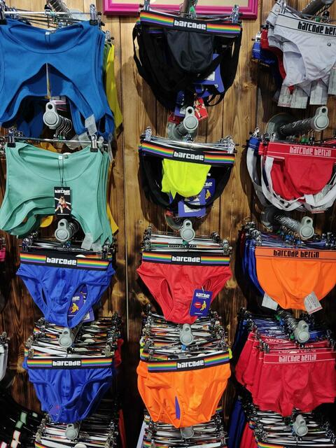 Unterwäsche in allen Farben und Formen. | Foto: Patricia Kornfeld