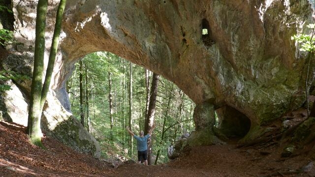 In Graz und Graz-Umgebung gibt es viel Natur, Geschichte und Kultur, die sich auch wandernd bestens erkunden lässt. | Foto: Poetz