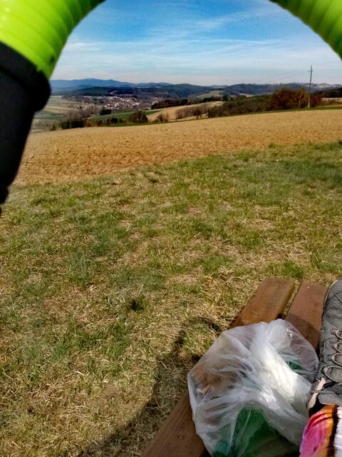 Richtung Wechsel, das Sackerl ist voller Tschickstummel