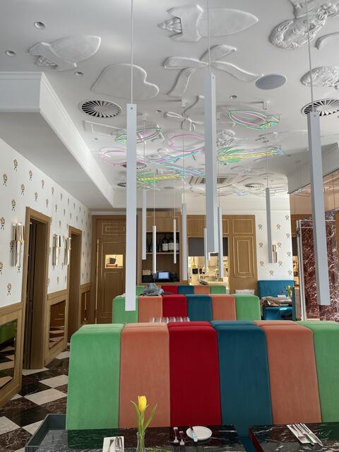 Die 2021 eröffnete im Casino eine Brasserie im französischen Stil. Da das offensichtlich nicht in den Stil des Casinos passte, eröffnet am 14. April ein Restaurant mit "einfacher Wiener Küche auf höchstem Niveau", von Haubenkoch Stefan Glantschnig. | Foto: Antonio Šećerović/RMW