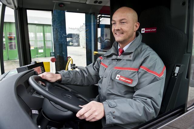 Neue Mitarbeiterinnen und Mitarbeiter sind in Ausblidung. | Foto: Wiener Linien / Thomas Jantzen